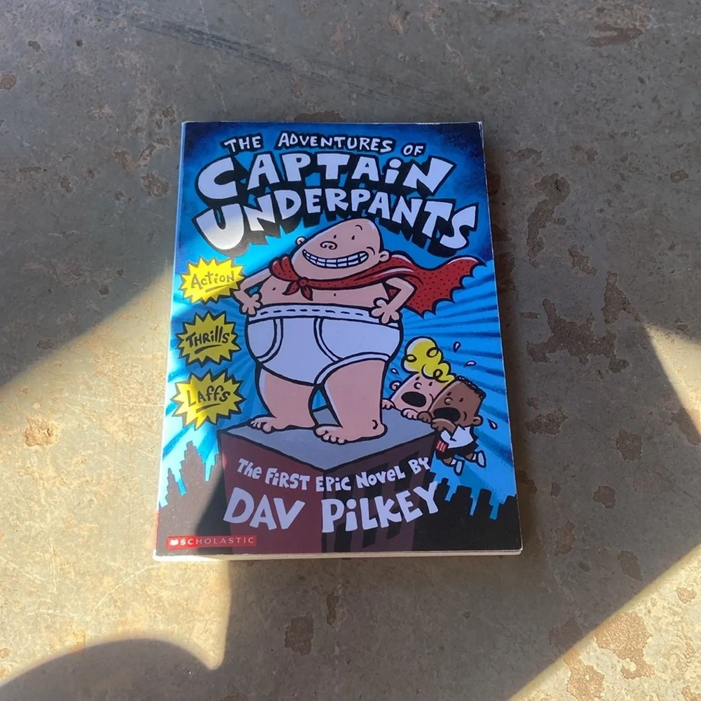 Capitan underpants books!